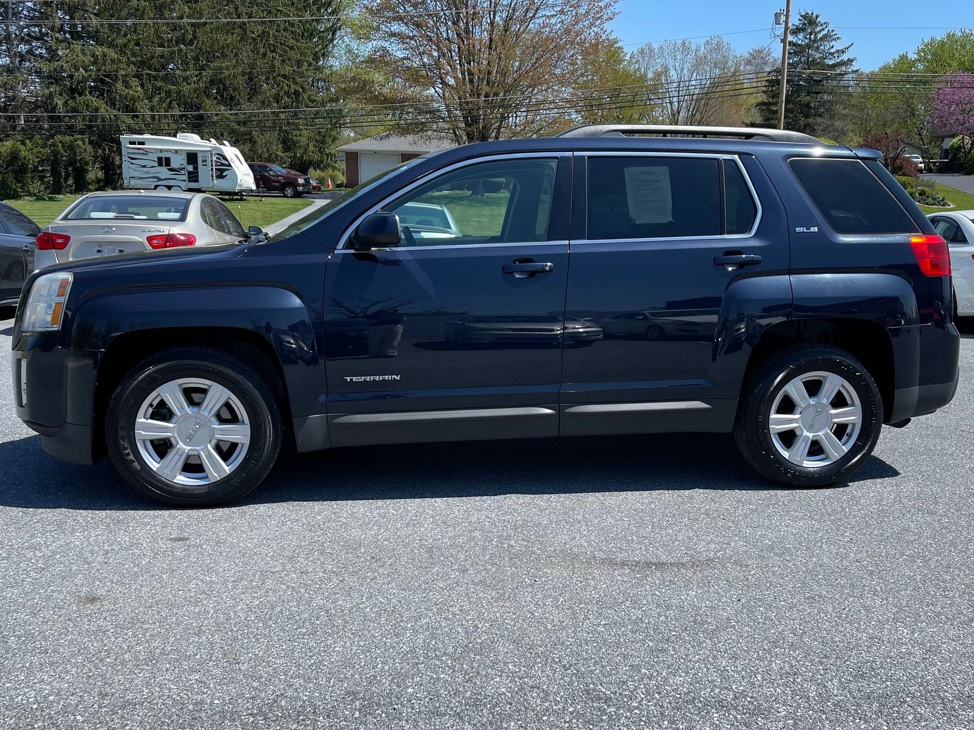 SHOP IMAGE | Frontier Auto Sales and Service