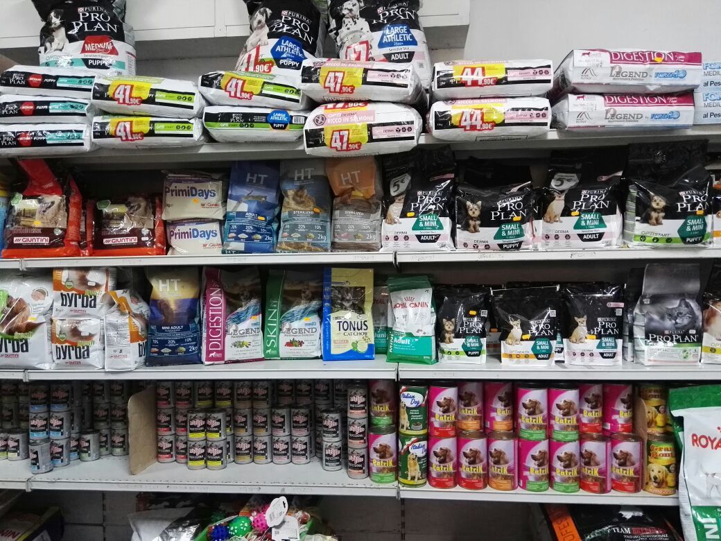 espositori del negozio