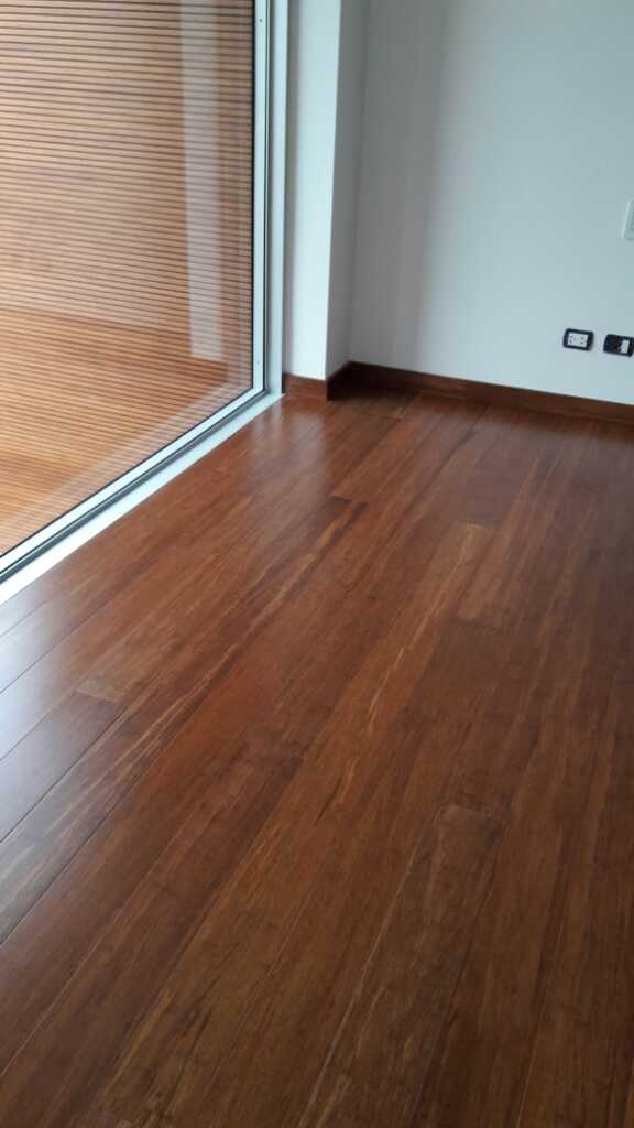 Servicios Generales Jhostin, instalación de pisos