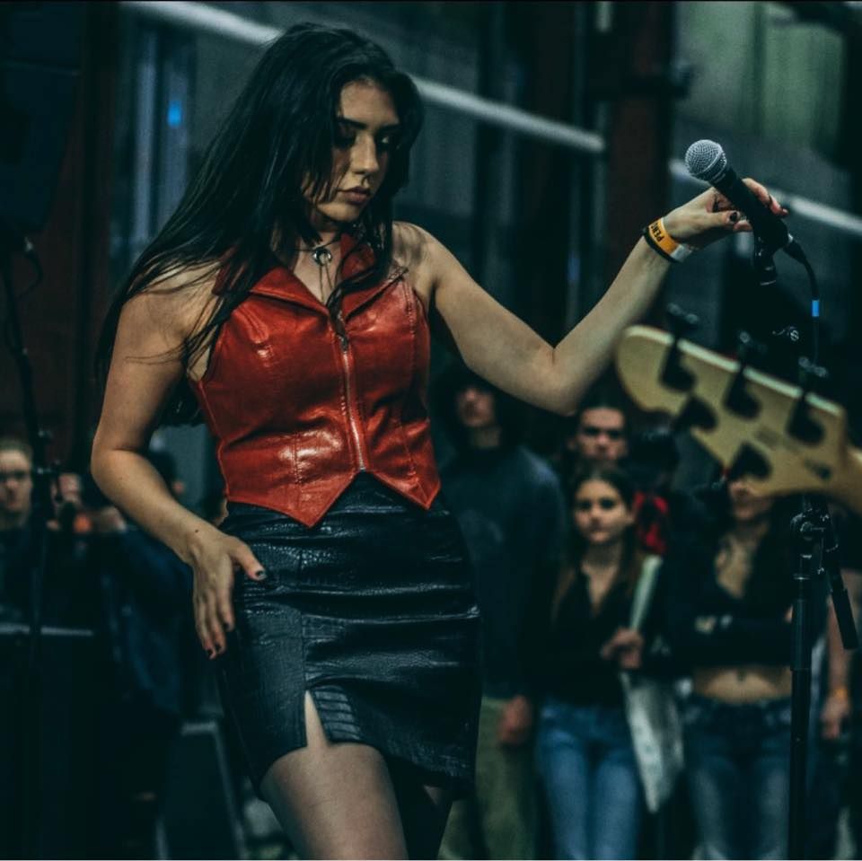 Lake Milton Golf Club entertainment