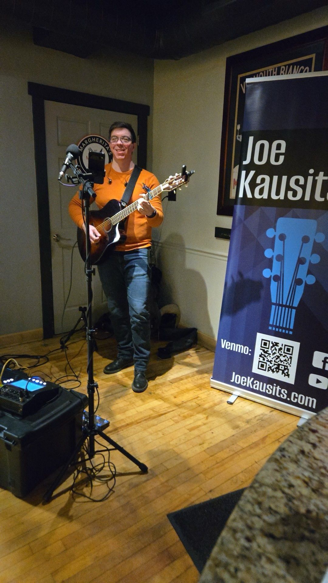 Lake Milton Golf Club entertainment