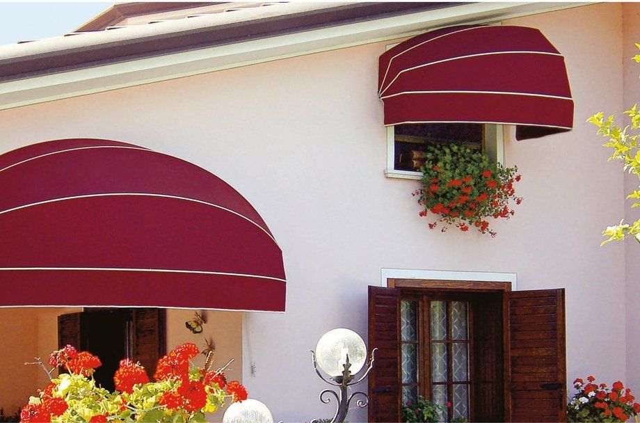 Awnings in Berkshire and Buckinghamshire