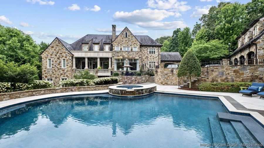 Luxury mansion in SouthPark Charlotte shopping district