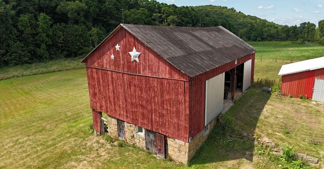 antique barn turned into a luxury home 