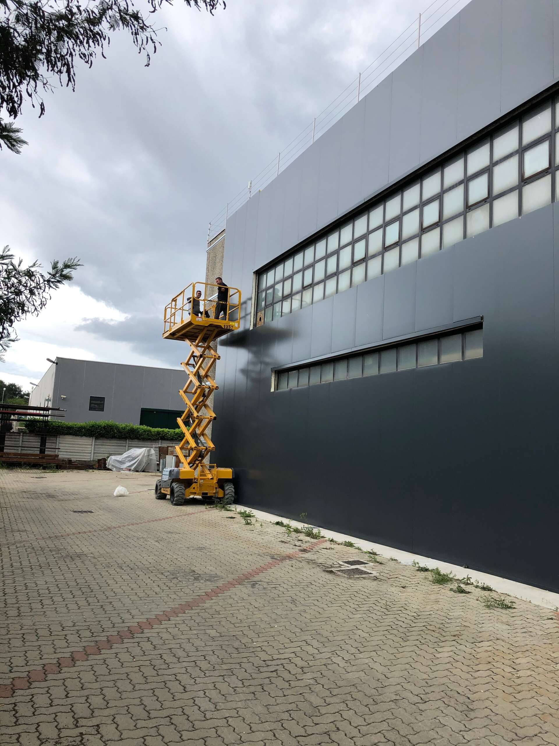 rivestimento facciate industriale