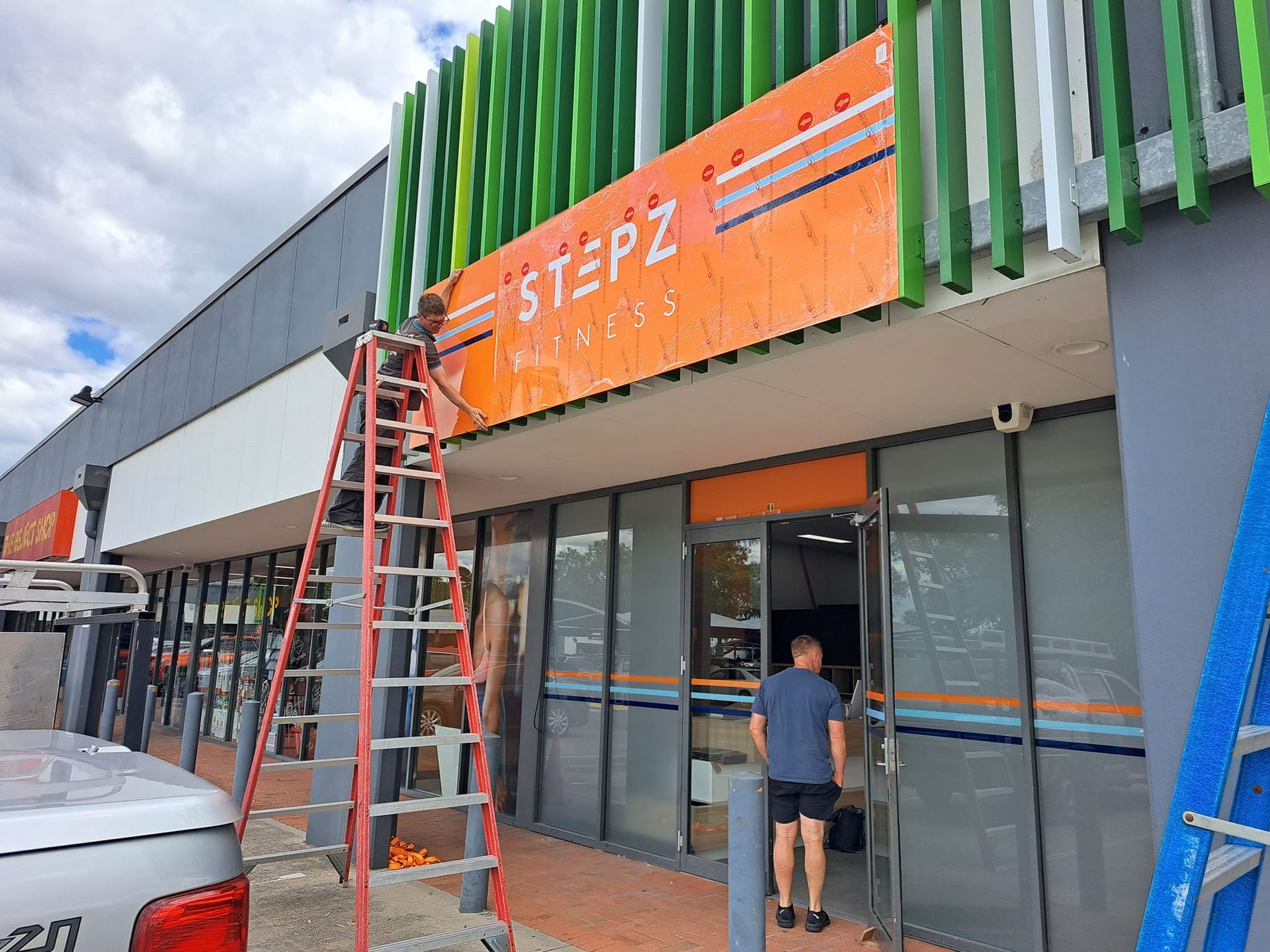 Window Etching — Professional Signwriter in the Illawarra