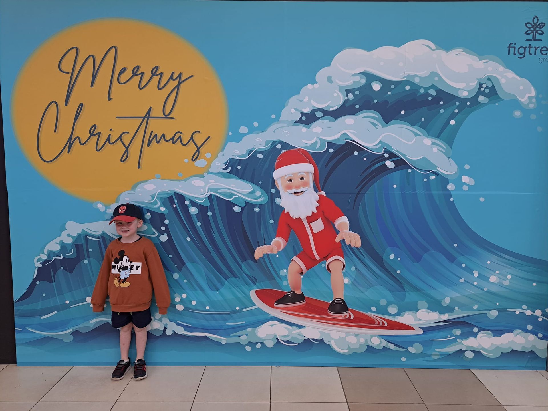 Wall Wrap with Christmas Theme — Professional Signwriter in the Illawarra