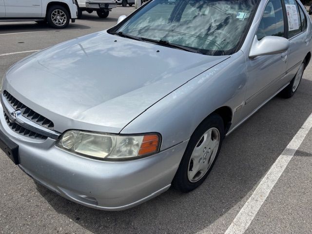 2001 NISSAN ALTIMA CLEAN TITLE LOW MILES