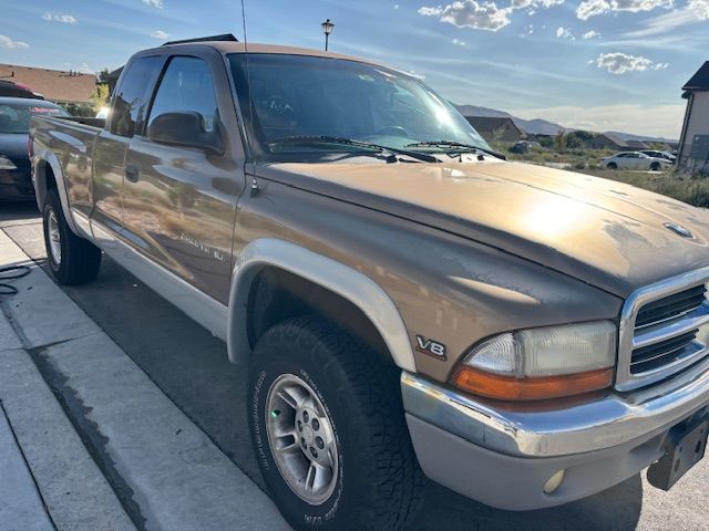2000 DODGE DAKOTA 4X4