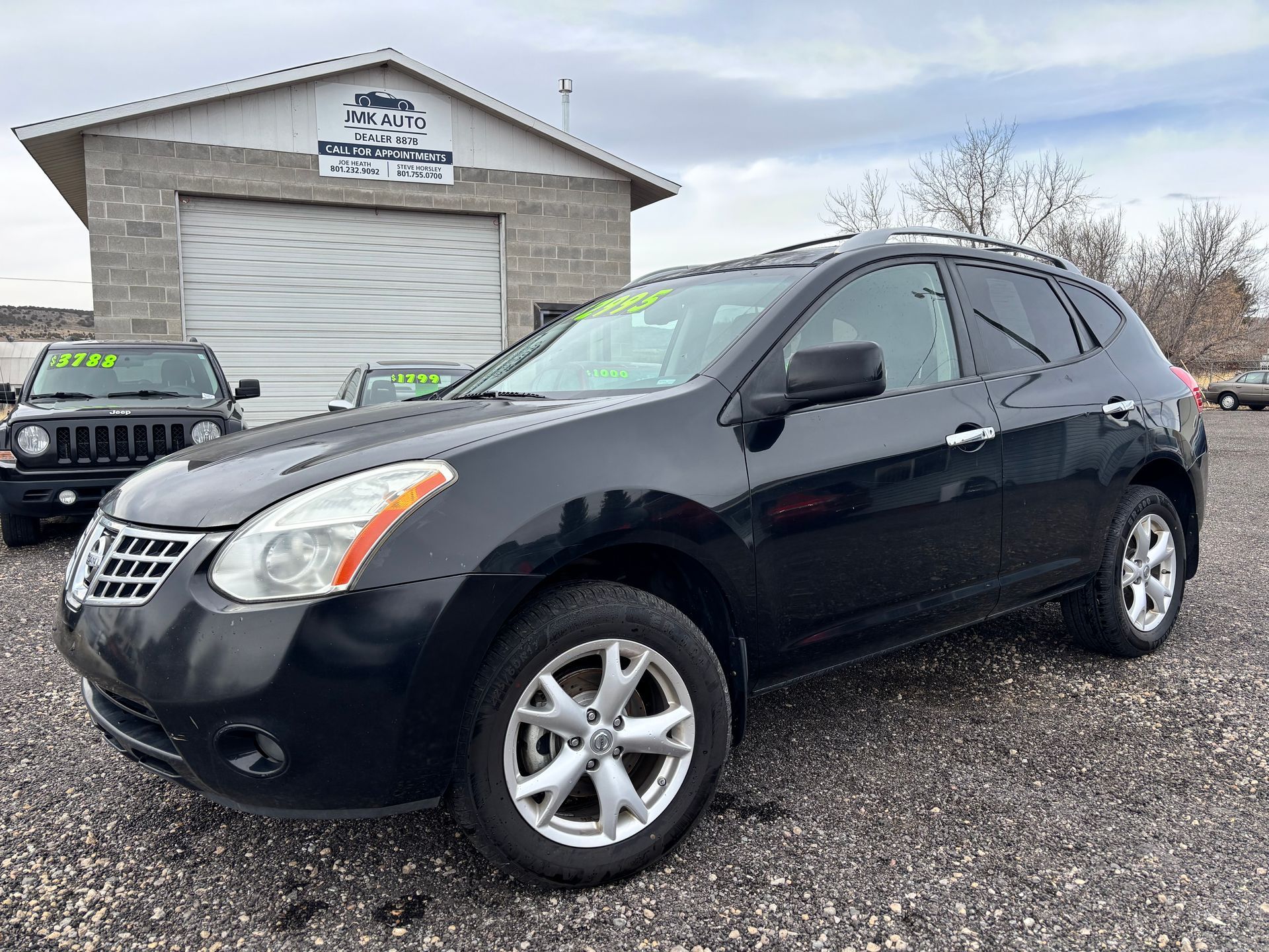 Clean title, great on gas mileage, AWD.