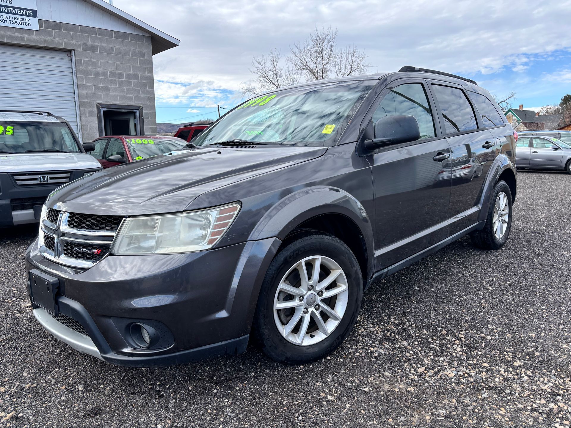 2014 Dodge Journey, 3-row, AWD.