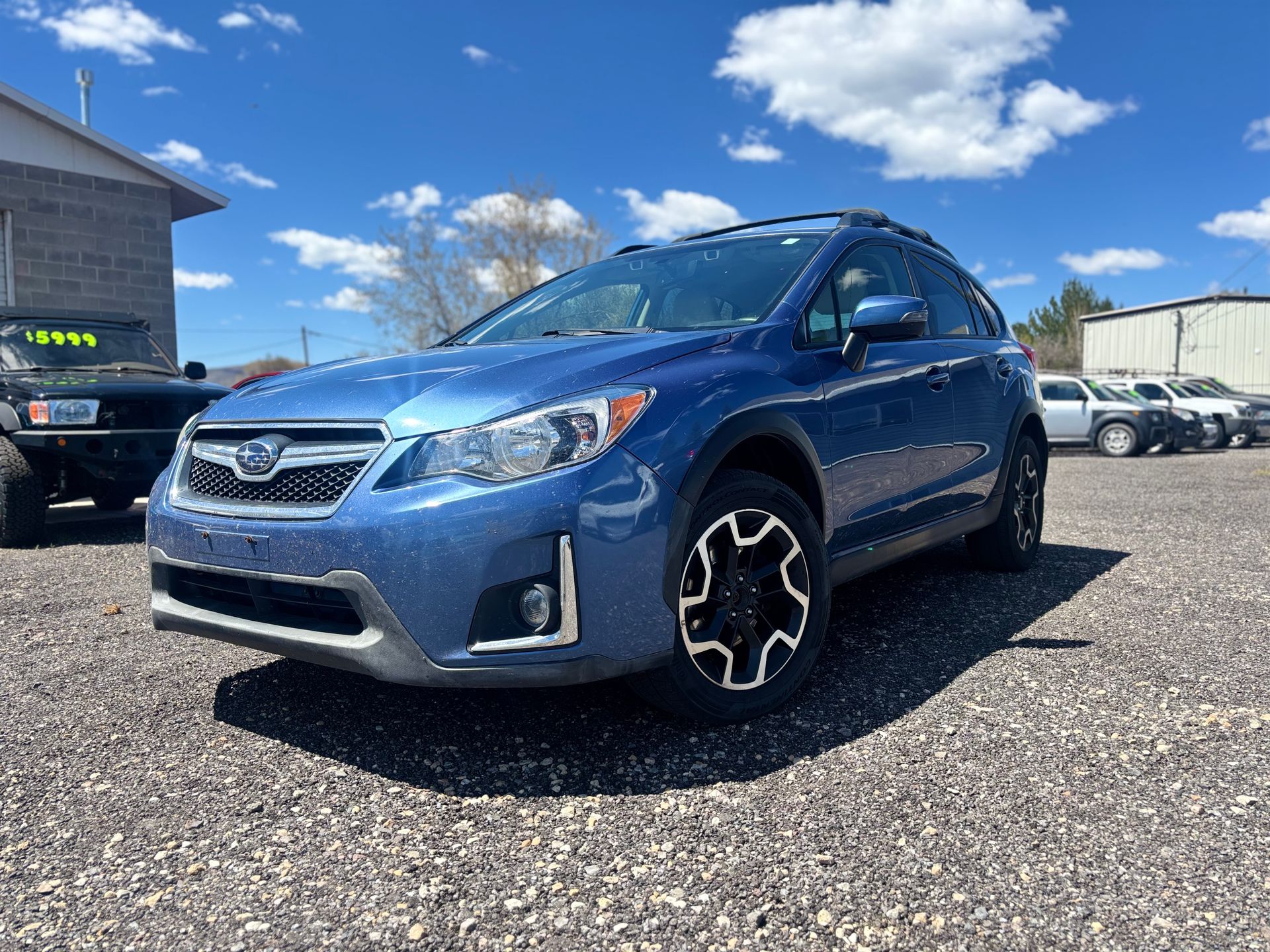Clean interior, no codes, backup camera, leather seats. AWD.