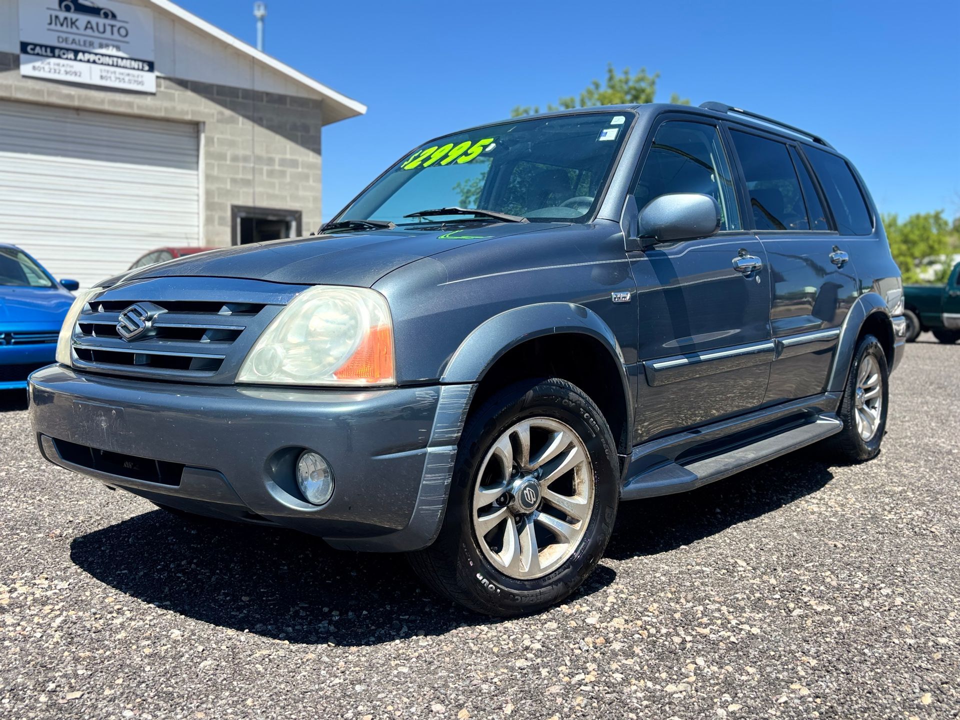 Clean title, 3-ROW, leather seats, AWD, V6