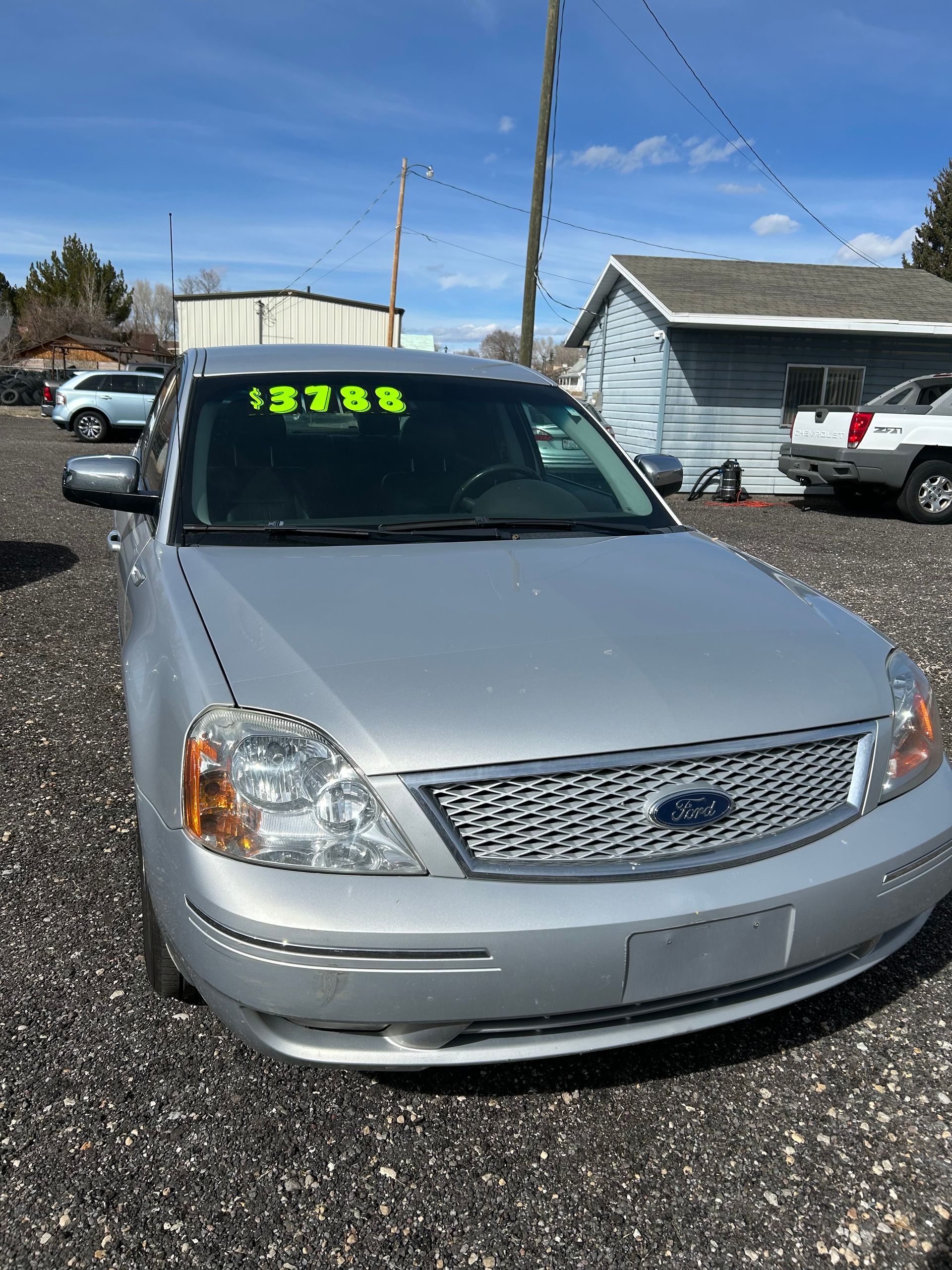 Clean title, AWD, RELIABLE.