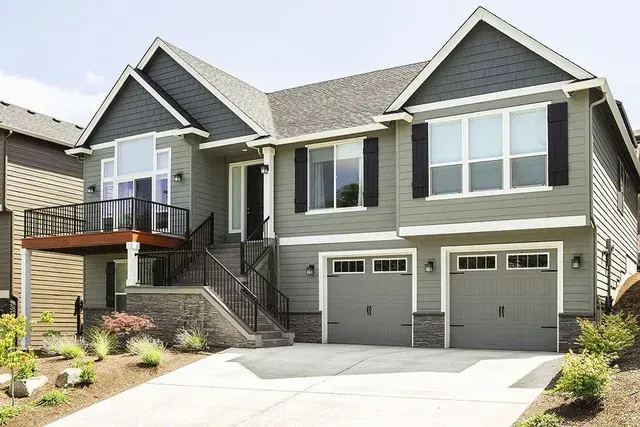 Big House — Lincoln, NE — Pioneer Overhead Door 3G, LLC