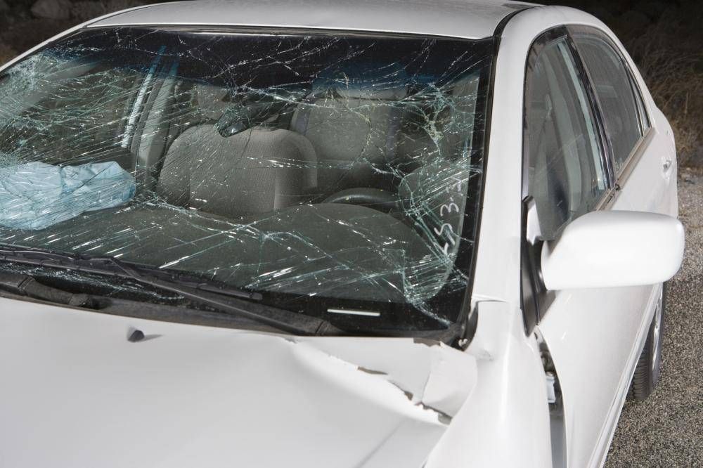 Broken Windshield in Arizona