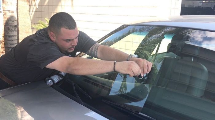 Phoenix Windshield Replacement