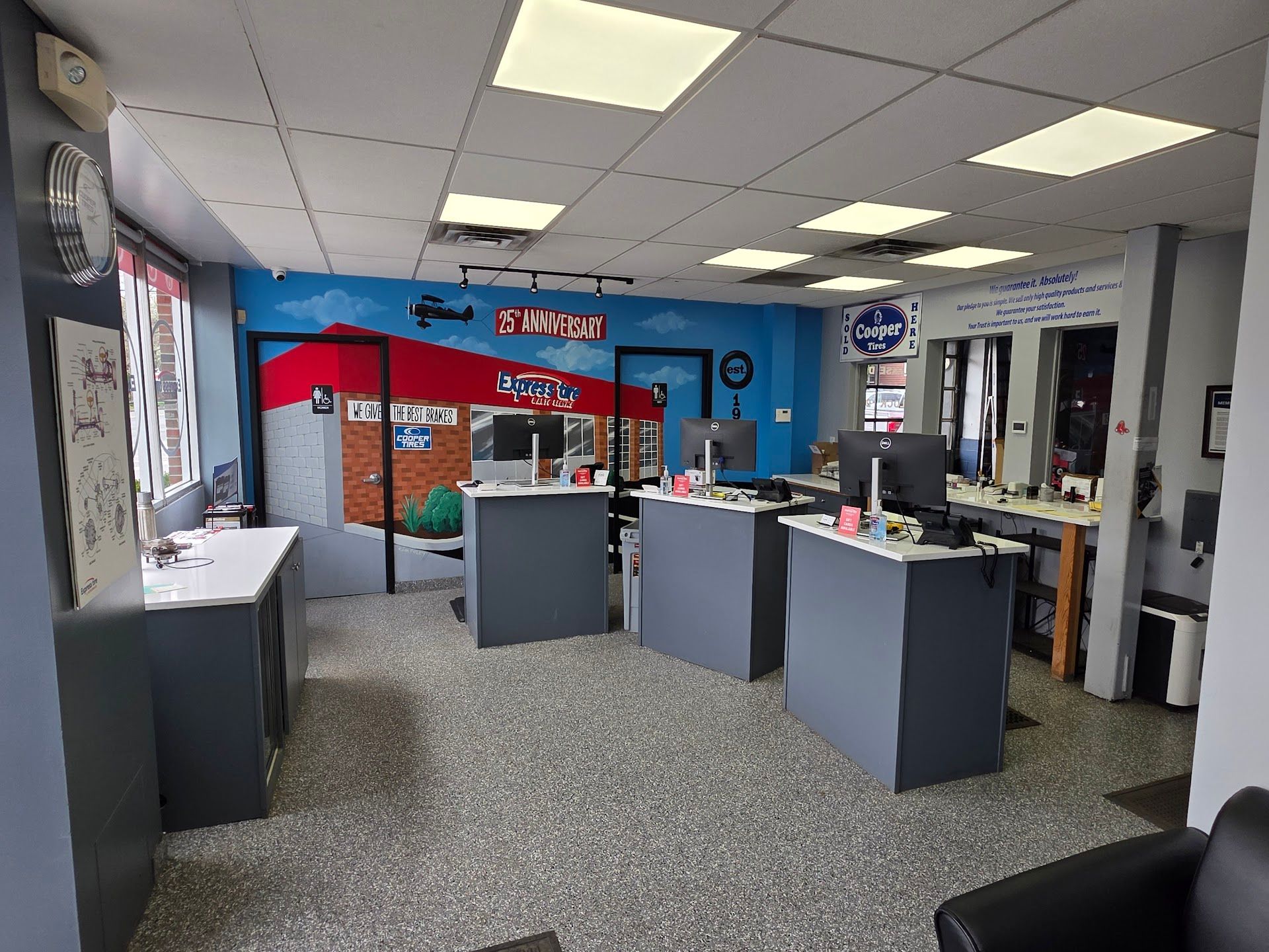 Clean And Organized Auto Repair Service Counter Area | Express Tire & Auto Service