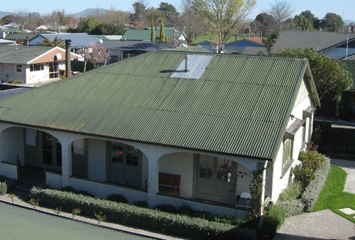 Reliable roofing done by the professionals