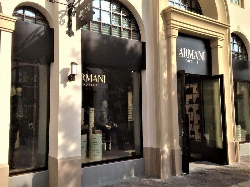Negozio Armani