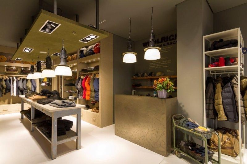 Progettazione negozio Woolrich