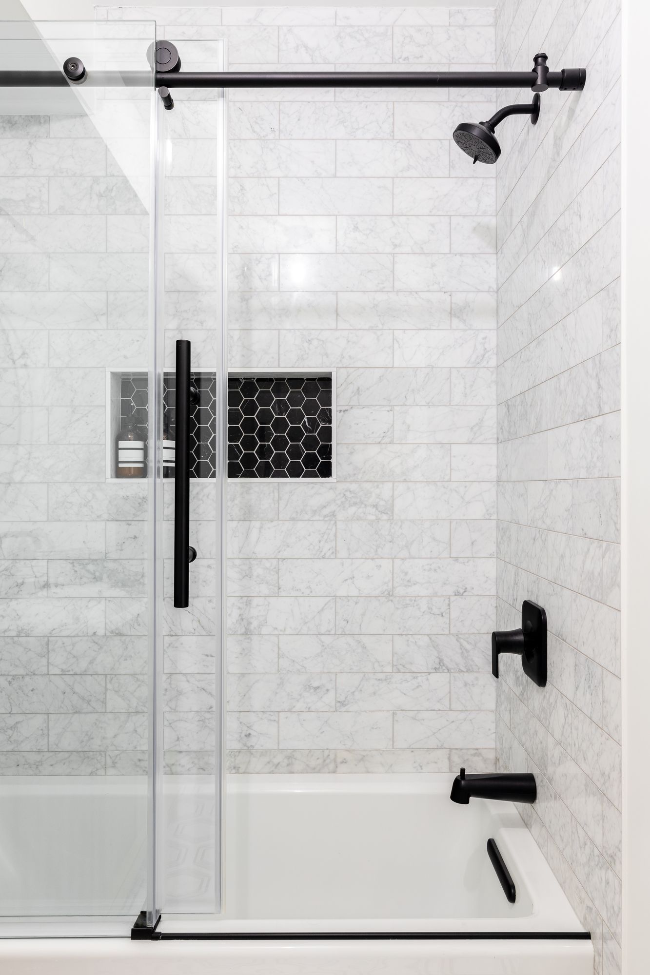 Sliding Shower Doors in Maui, HI | California Frameless Shower Door, LLC