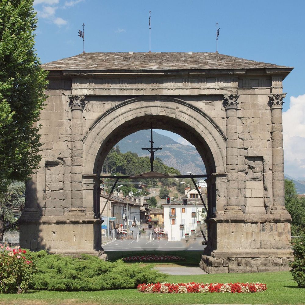 Arco di Augusto ad Aosta
