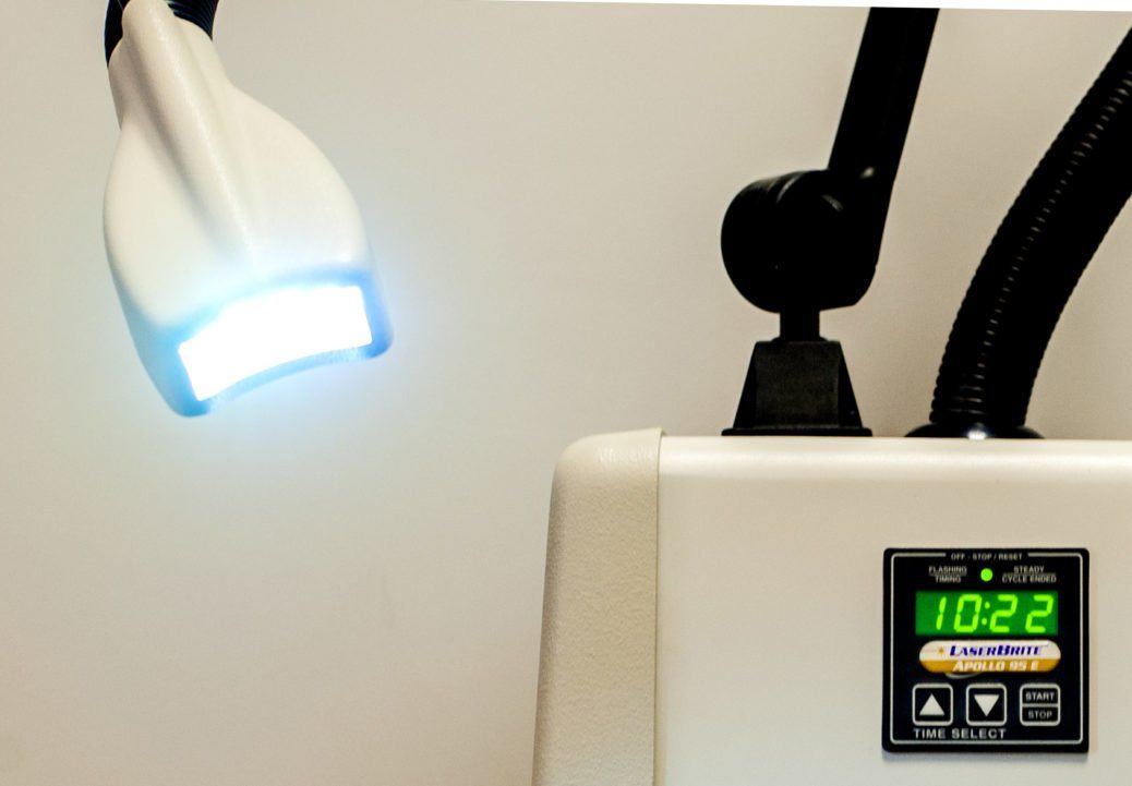 Laserbrite in-surgery tooth whitening machine