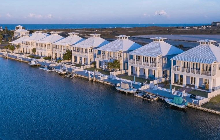 SOUTH PADRE ISLAND AIRBNB AGENT PROPERTY LISTINGS 