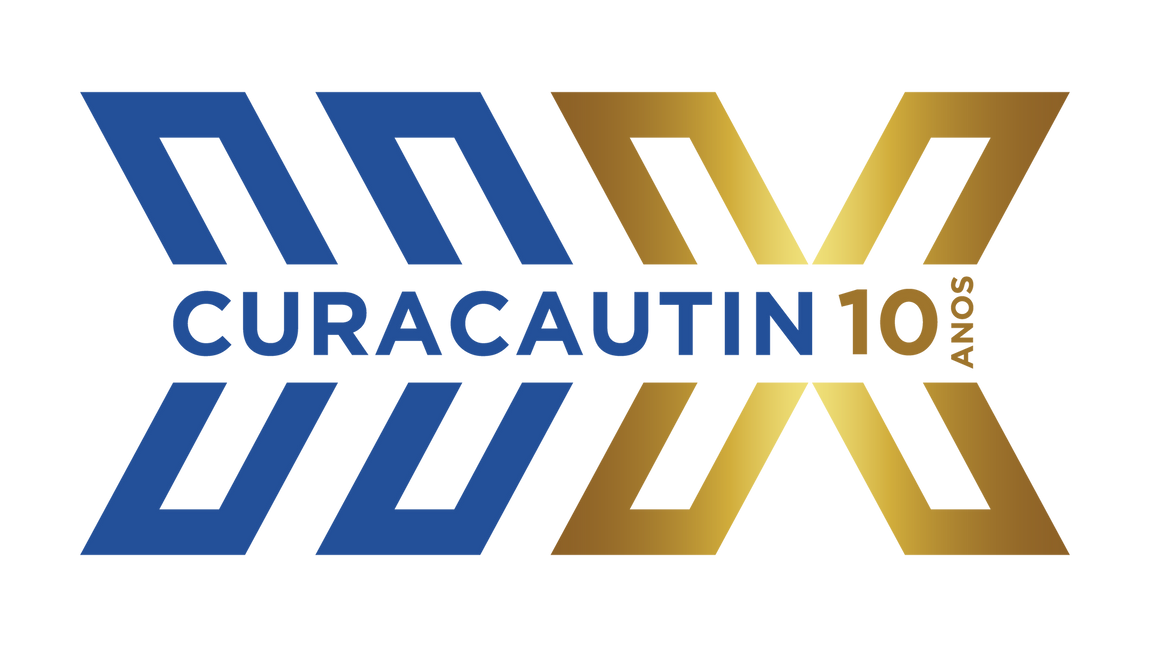 Logo comemorativo de 10 anos da Curacautin Consultoria em SEO e Marketing Digital