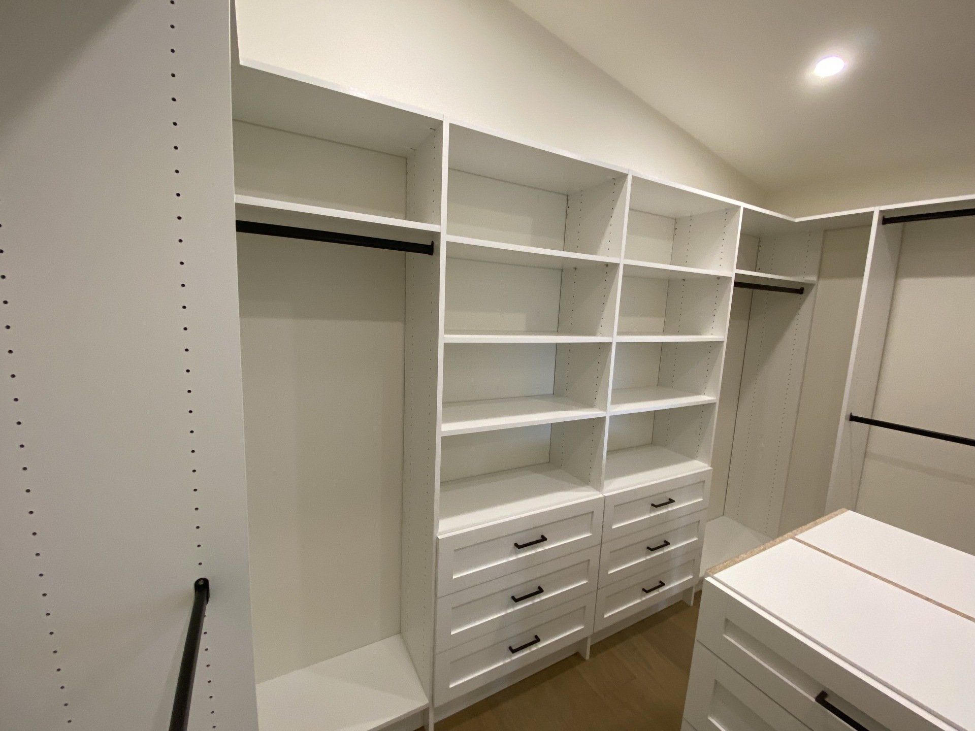 Reach-In Custom Closet System