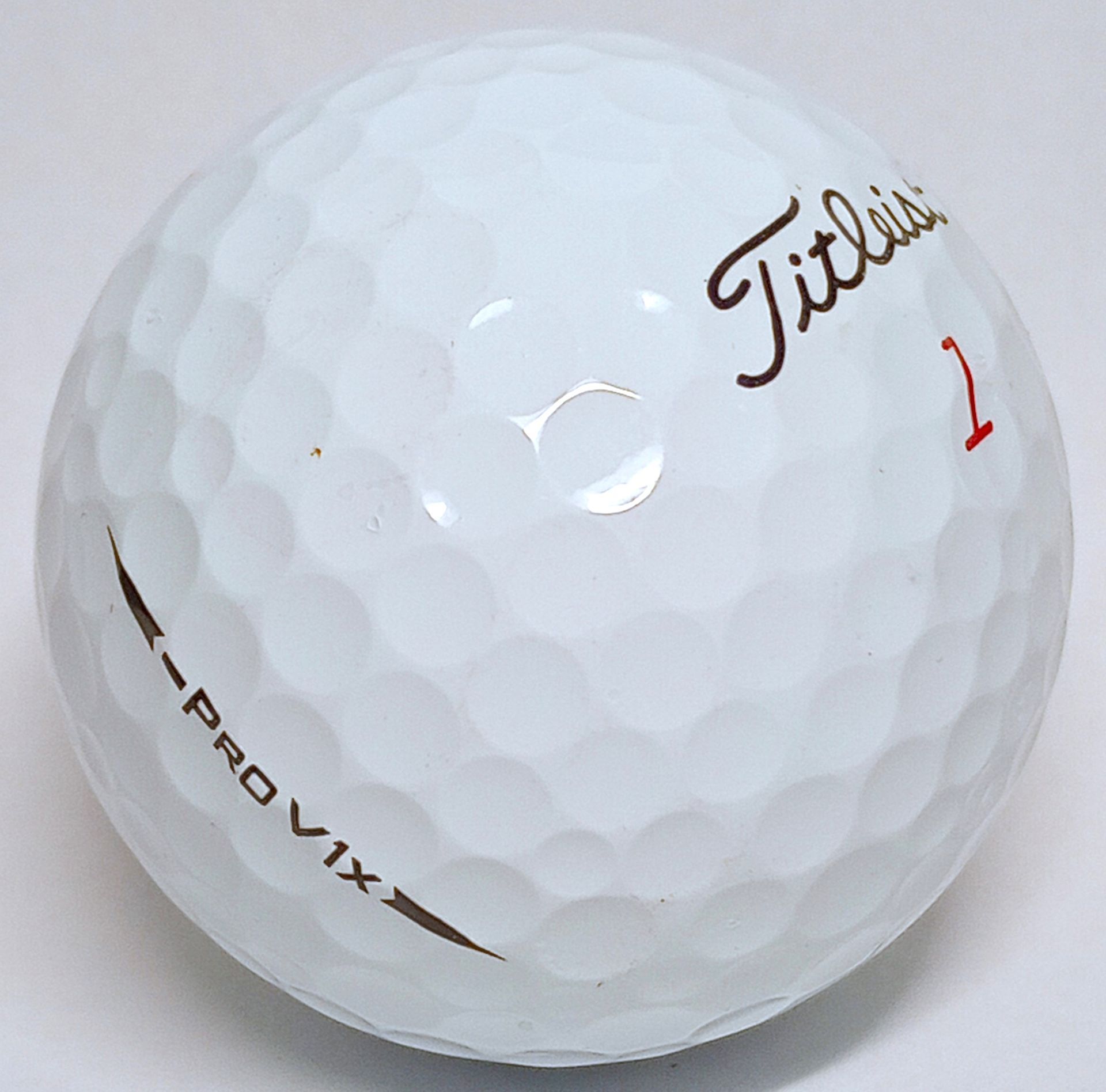 Titleist Pro V1X Left Dash