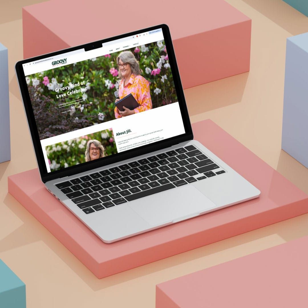 GROOVY KIND OF LOVE CELEBRANT WEBSITE DESIGN SHOWCASE