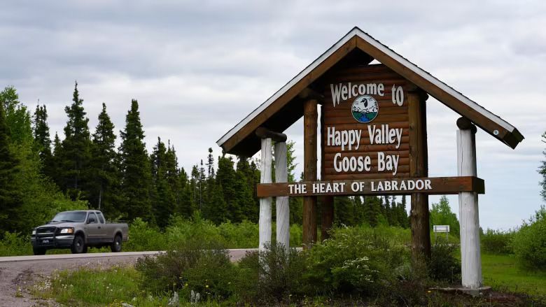 A sign that says welcome to happy valley goose bay