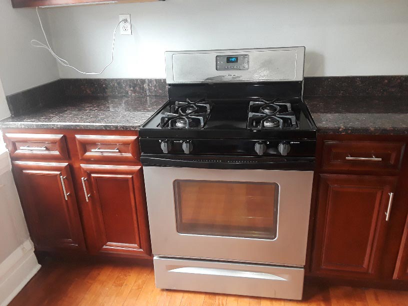Cleaned Kitchen Stove — Elmwood Park, IL — Maria's Cleaning Services at Elmwood Park