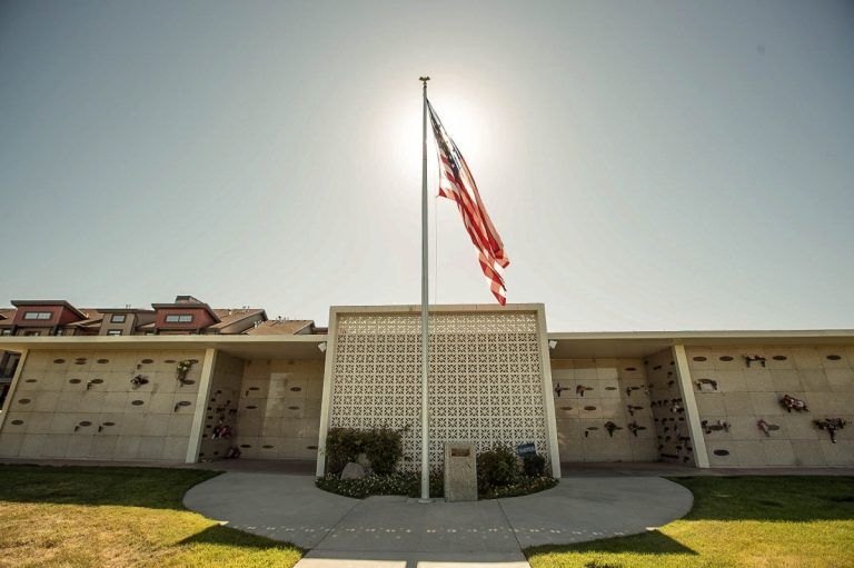 Memorial Lake Hills Mortuary and Cemetery