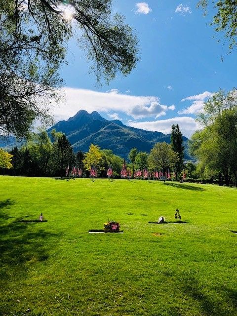 Memorial Holladay Cemetery UT