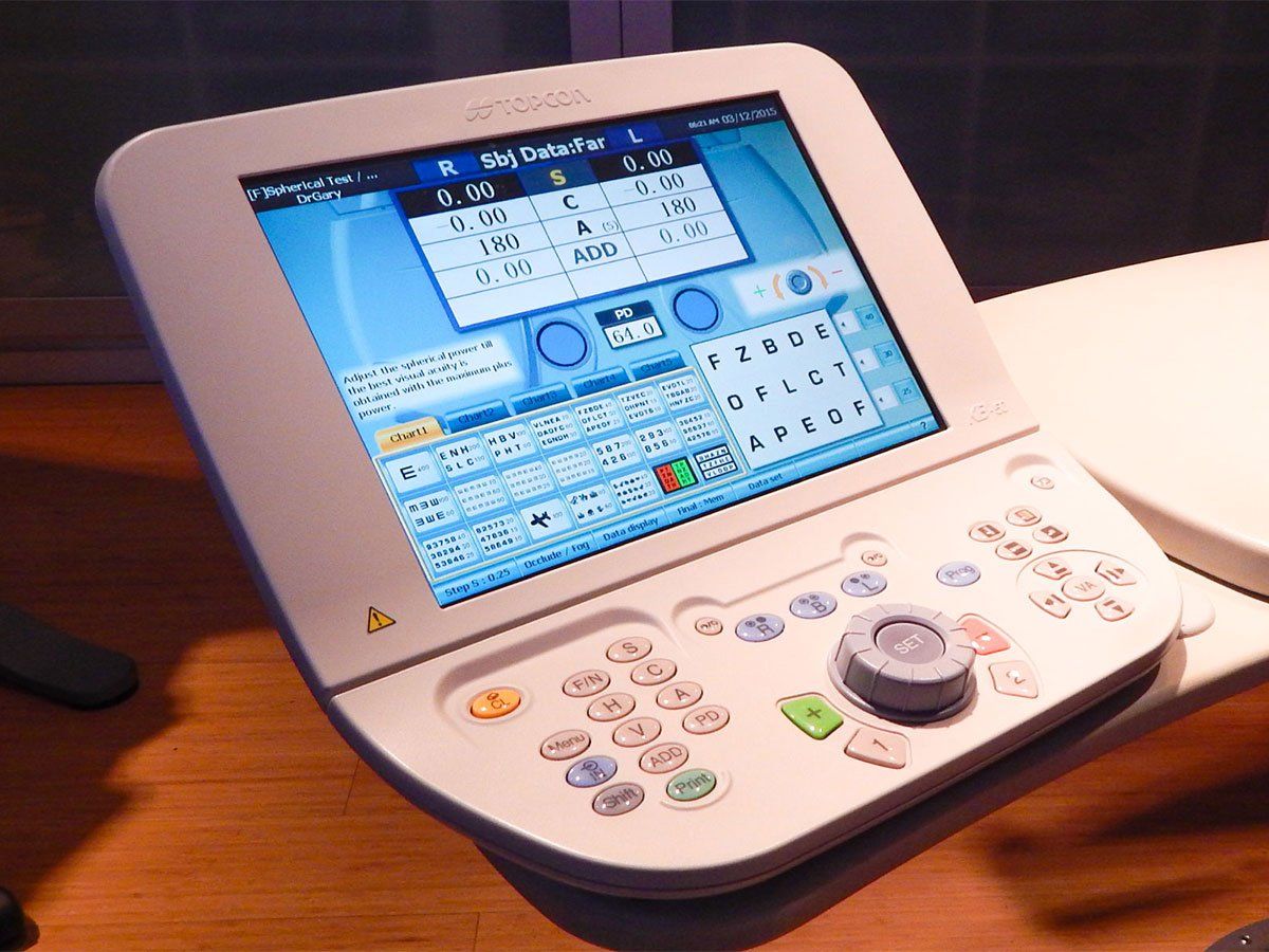 View of technology used in Urban Optiks Optometry exam room