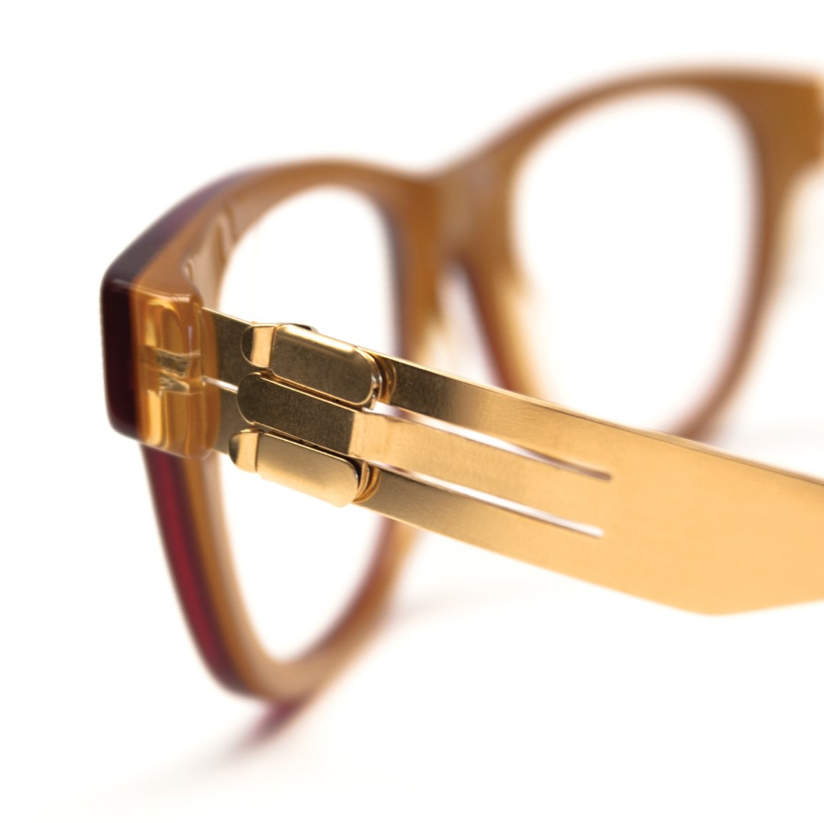 ic! Berlin anchor hinge on eyeglass frame