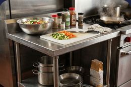 DISEÑOS INOXIDABLES