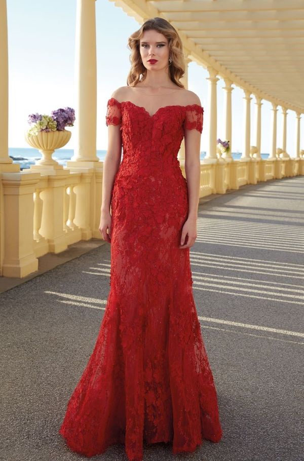 Abiti da cerimonia Firenze - modello Lara - collezione 2024 Firenze - Dona ti sposa
