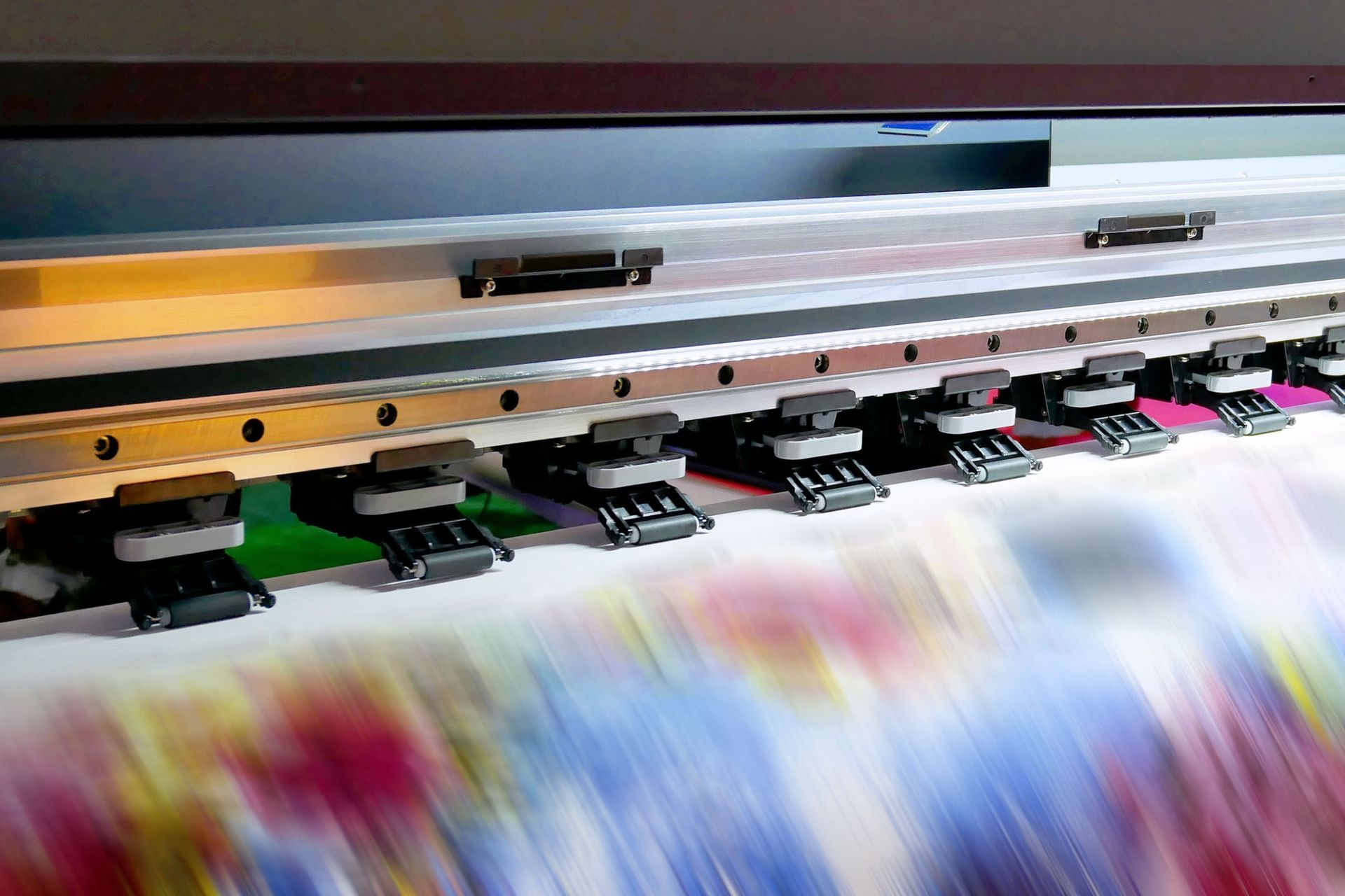 High-quality large format printing services in Granbury, TX by 817 Print featuring vibrant banners, posters, and durable signage.
