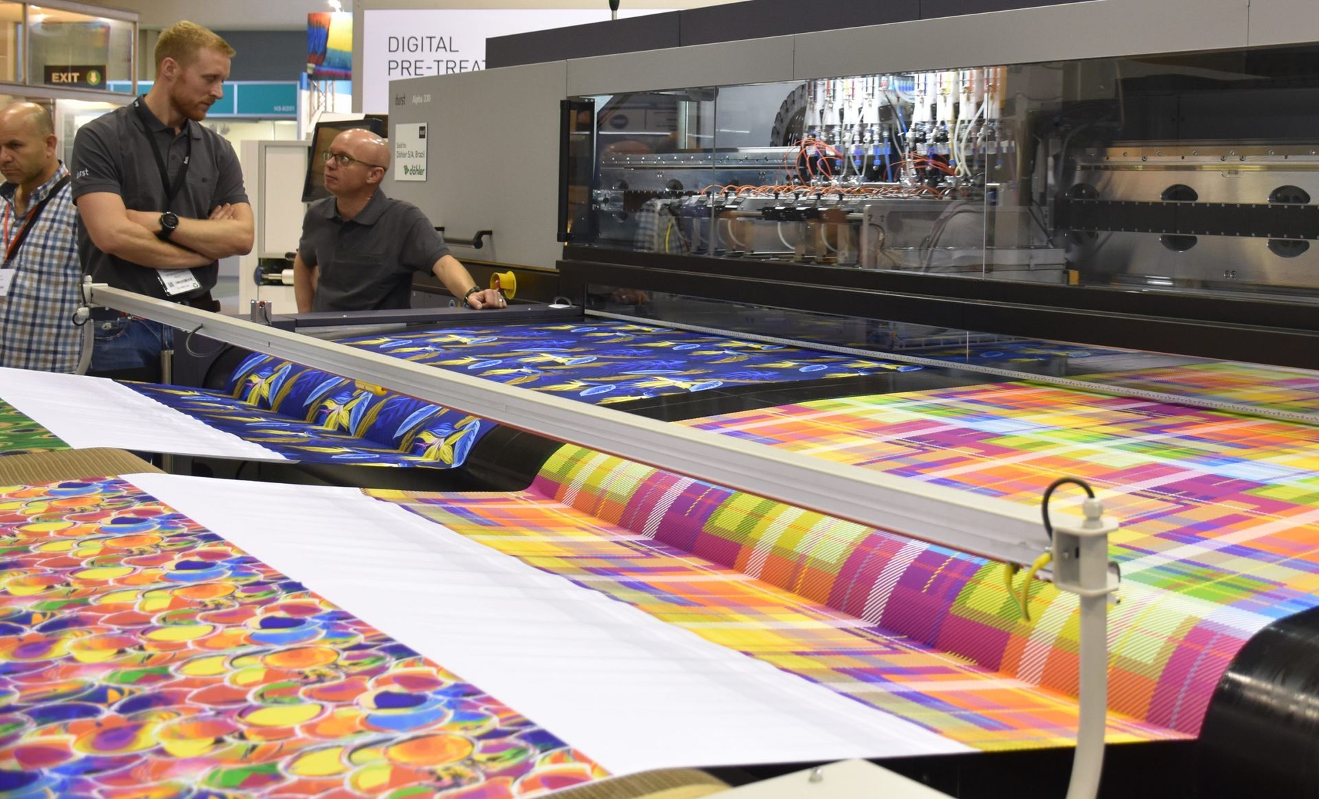 Affordable high-quality digital printing services in Granbury, TX by 817 Print for business cards, flyers, and brochures.