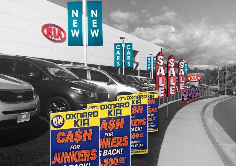 Custom high-quality sign printing services in Hico, TX by 817 Print featuring vibrant storefront signs and durable vehicle graphics.