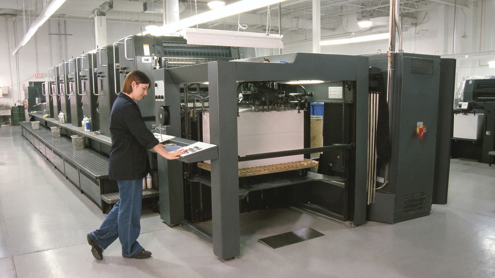 Commercial printing services in Granbury, TX by 817 Print offering high-quality brochures, flyers, business cards, and banners.