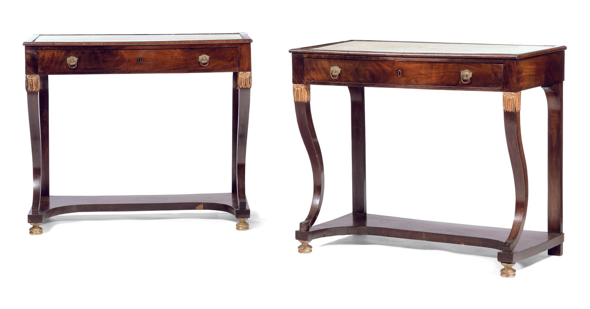 Coppia di consolle Impero in mogano, Sicilia XIX secolo con montanti anteriori arcuati
