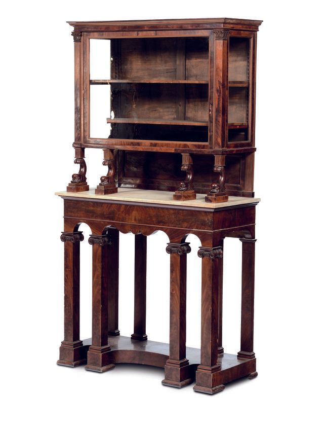 Mobile-vetrina in mogano a due corpi, Sicilia XIX secolo