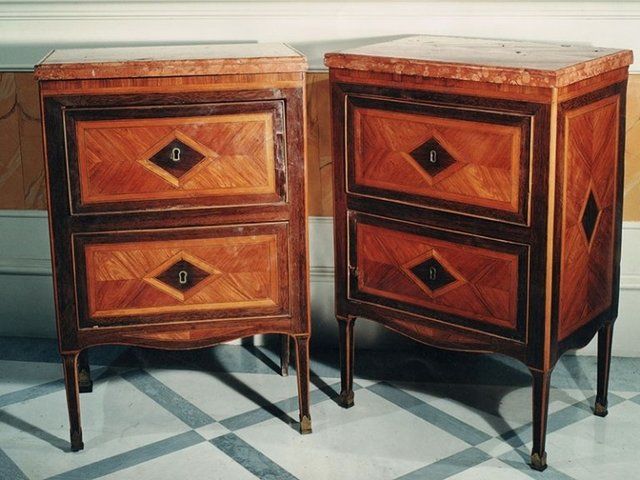 Ebanisteria Napoletana della seconda metà del XVIII secolo.