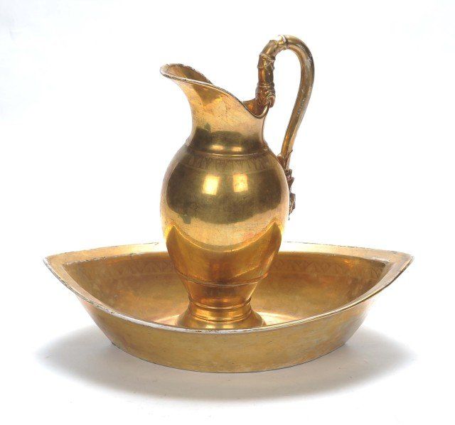 Acquamanile in porcellana di epoca Impero