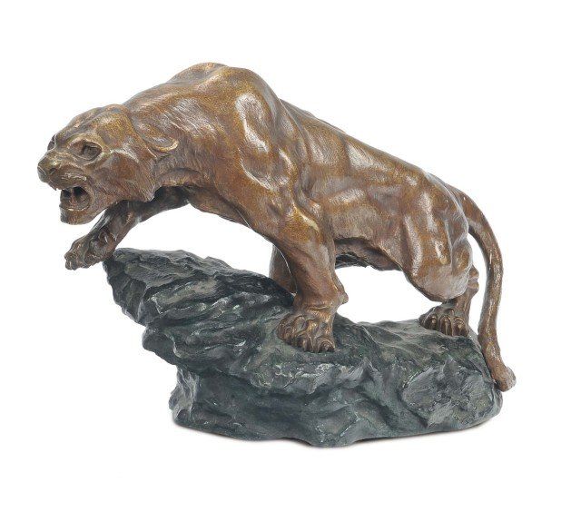 Scultura in bronzo raffigurante tigre firmata Thomas Cartier